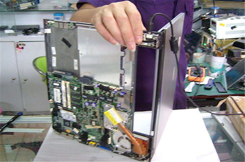 九宮格專注中小企業網絡營銷，攜手蜀興創電腦技術服務公司共拓互聯網銷售新篇章